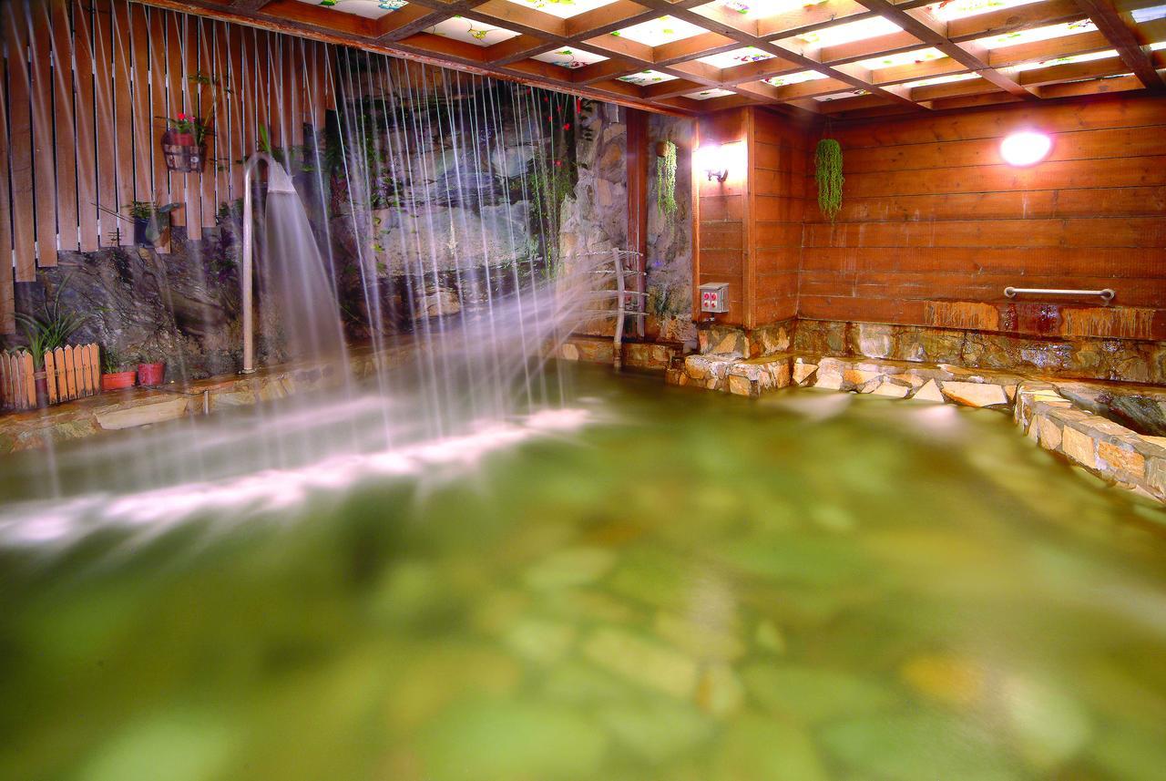 Hejia Hot Spring Hotel Renai Exterior photo